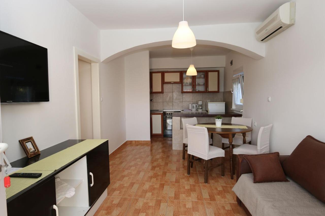 Apartments Nadenic سيلو المظهر الخارجي الصورة
