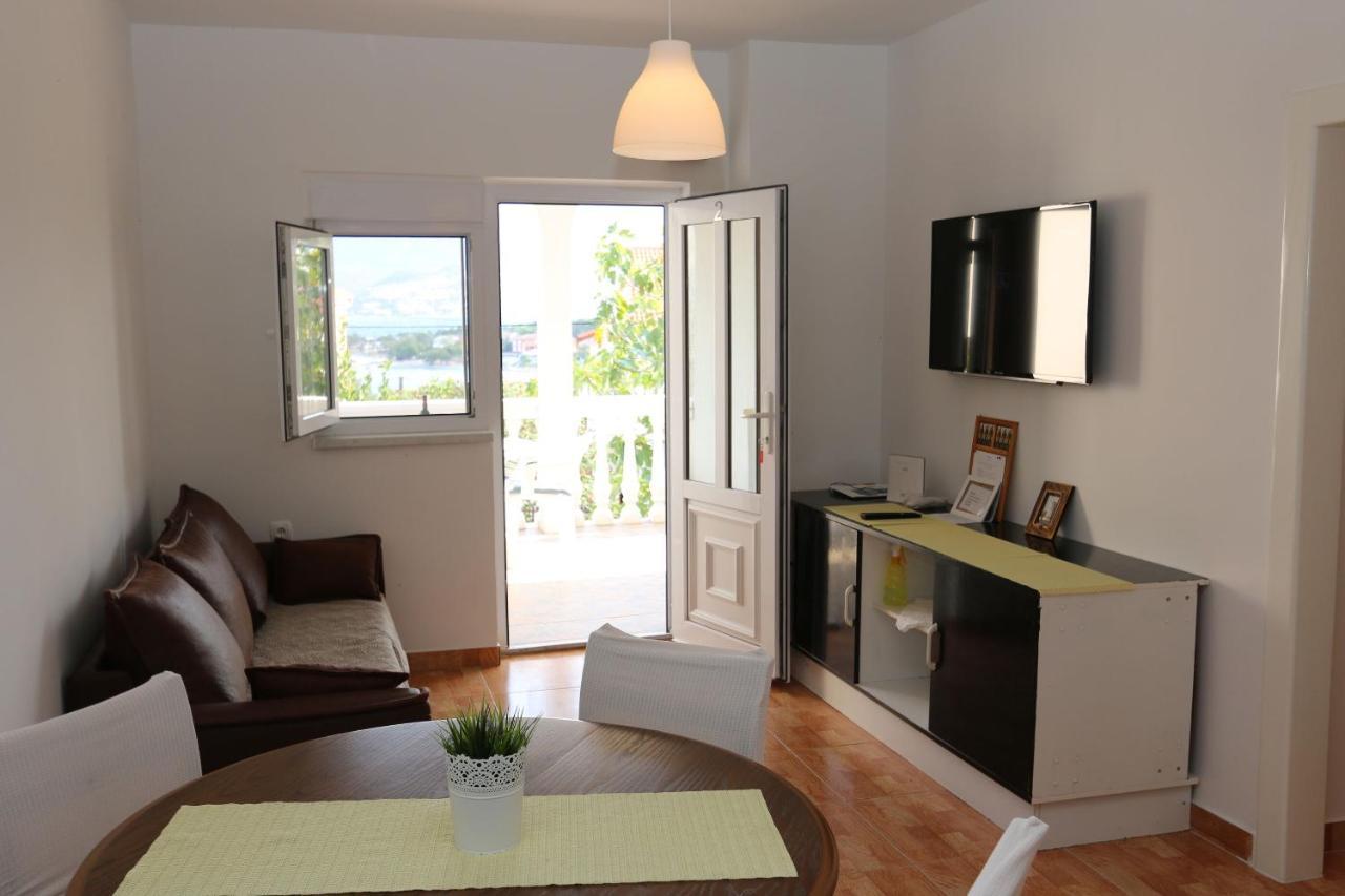 Apartments Nadenic سيلو المظهر الخارجي الصورة